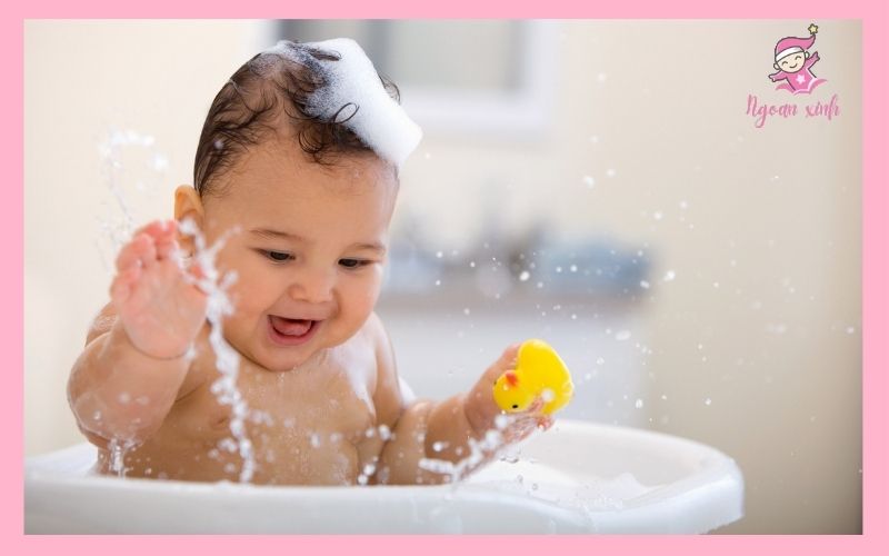 sữa tắm diệt khuẩn cho bé